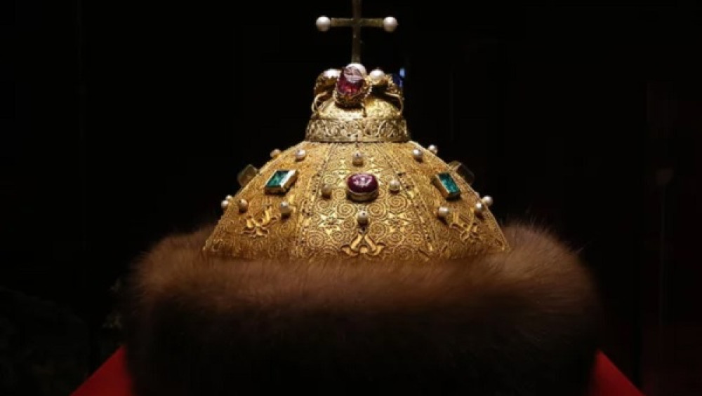 Цікаві факти про шапку Мононах