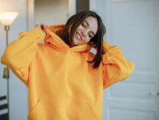 Как выбрать идеальный женский свитшот